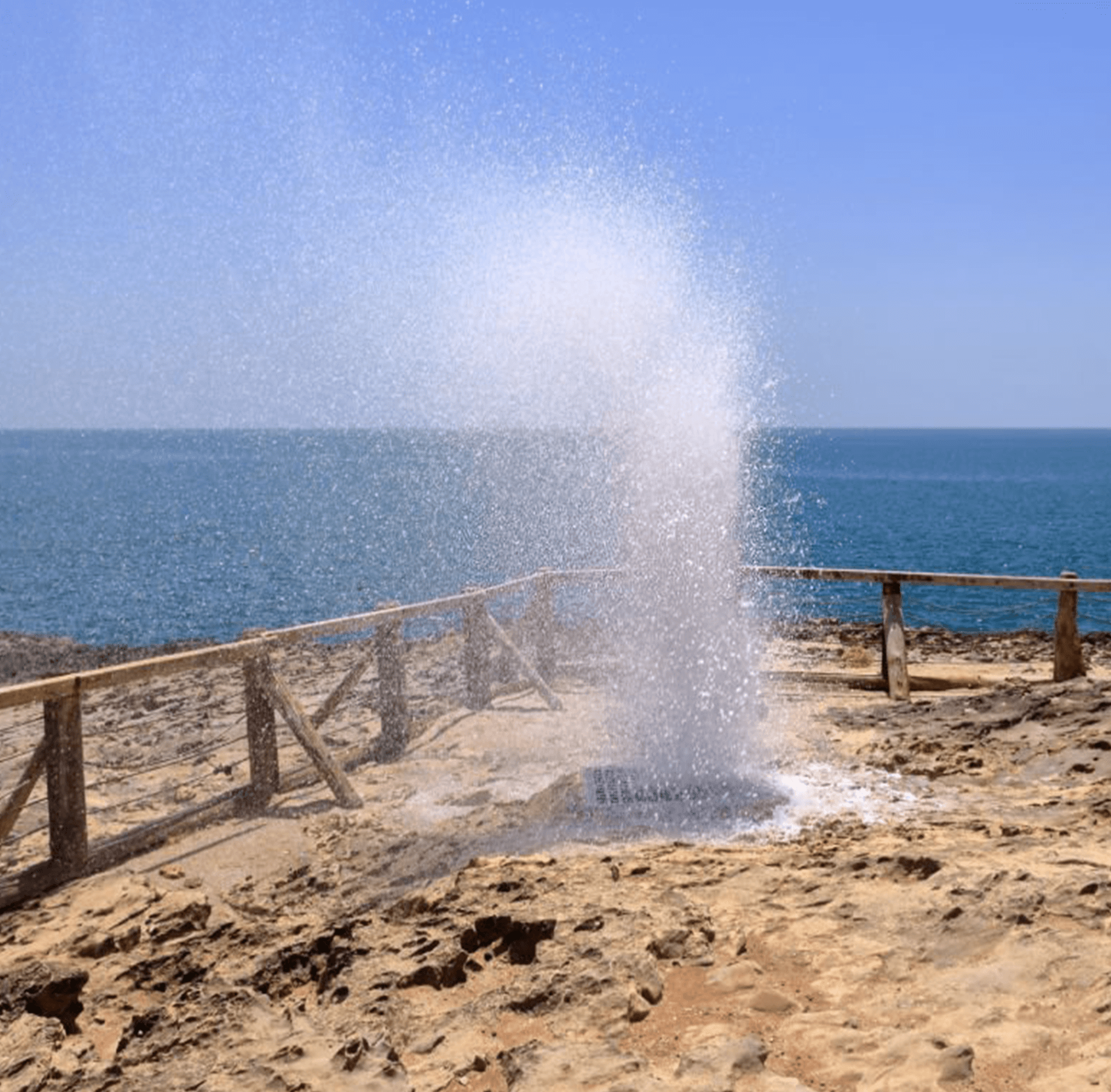 Blowholes at Mughsail Beach and West Salalah Tour