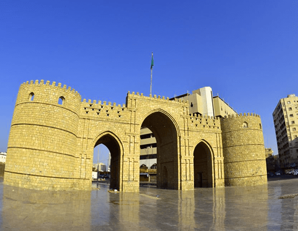 Jeddah Historical and City Tour (5 Hours)